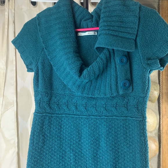 Maurice’s Women’s Medium Split Neck Short Sleeve Pullover - Picture 3 of 9